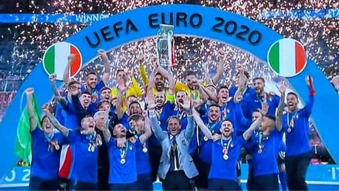 Italy wins UEFA EURO 2020: how Italians exult